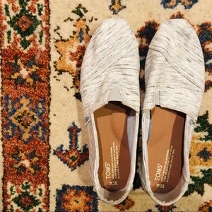 Toms Grey Women’s Size 10 NEVER WORN